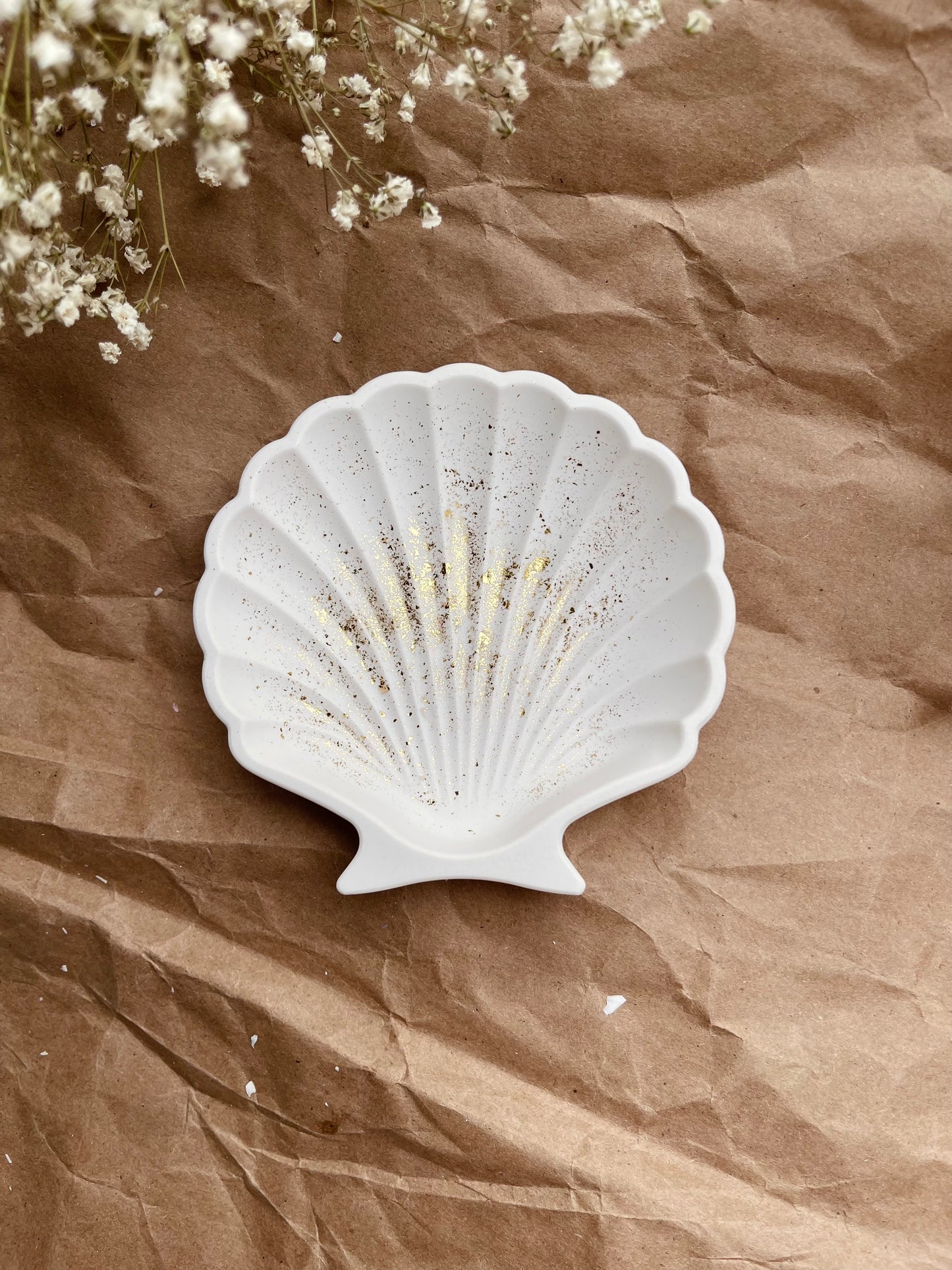 Golden Dust Shell Tray