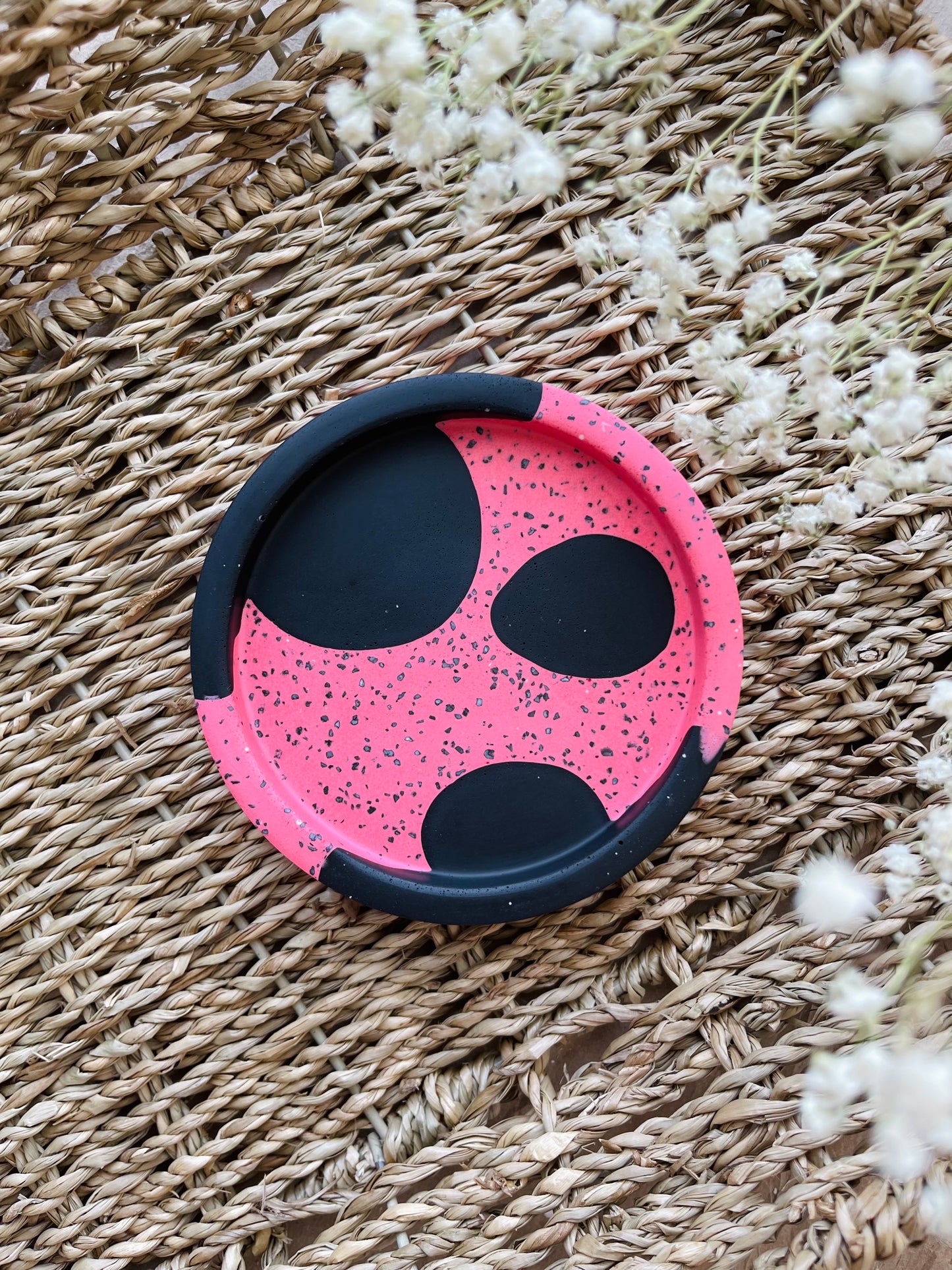 Abstract Black Sand Small Round Tray