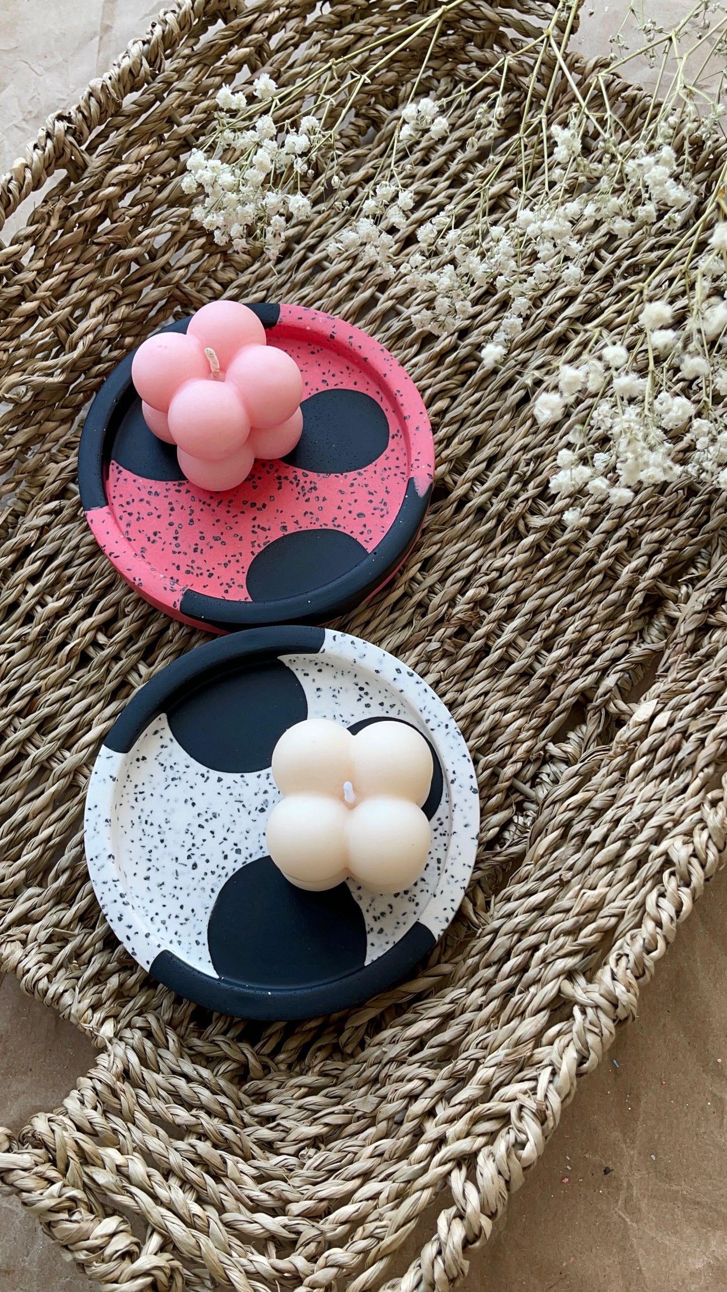 Abstract Black Sand Small Round Tray